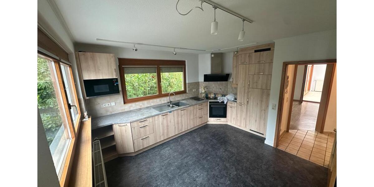 Hochparterre Weil am Rhein - 5 Zimmer, 120 m&sup2;, 500&euro; | Angebot:26681915