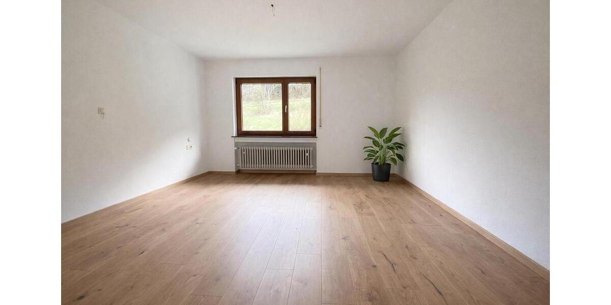 Etagenwohnung Krauchenwies - 4 Zimmer, 84 m&sup2;, 730&euro; | Angebot:26040705
