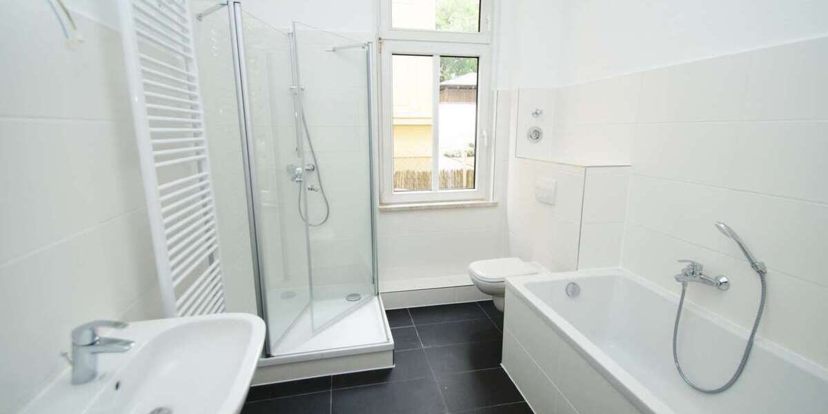 Etagenwohnung Altenburg Nord - 5 Zimmer, 149 m&sup2;, 800&euro; | Angebot:25616575