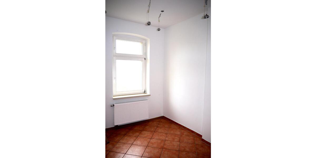 Etagenwohnung Artern - 3 Zimmer, 76 m&sup2;, 491&euro; | Angebot:26432698