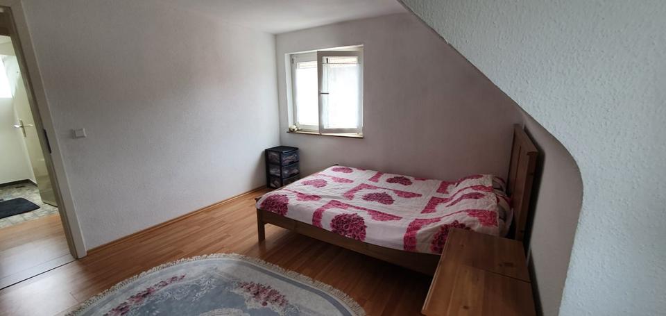 Dachgeschoßwohnung Oberndorf am Neckar - 3 Zimmer, 65 m&sup2;, 850&euro; | Angebot:25862051