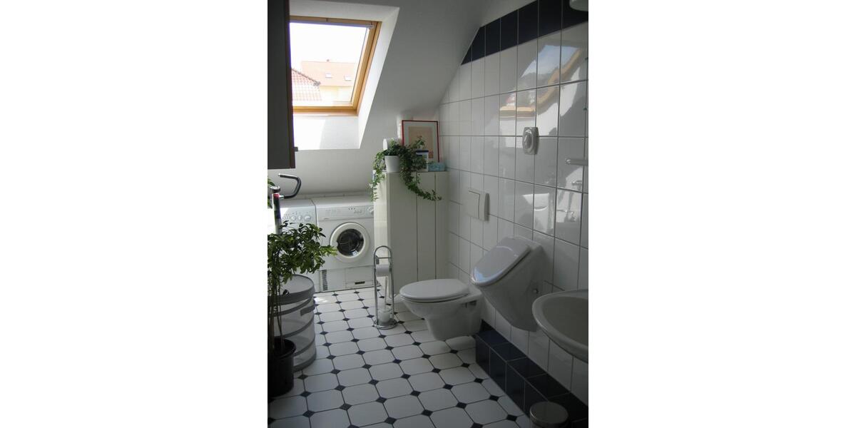 Etagenwohnung Heusweiler - 3 Zimmer, 134 m&sup2;, 1.100&euro; | Angebot:26426570
