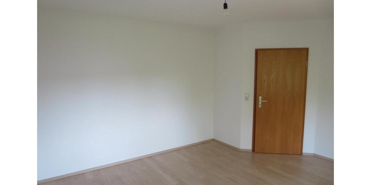 Erdgeschoßwohnung Freiberg - 2 Zimmer, 61 m&sup2;, 460&euro; | Angebot:26697000