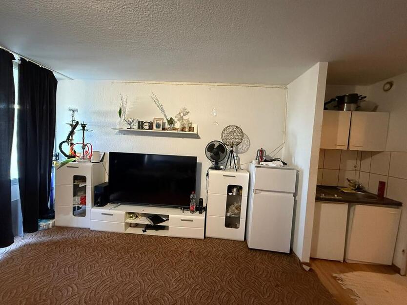 Appartement gegenüber des Neusser Rheinpark-Centers