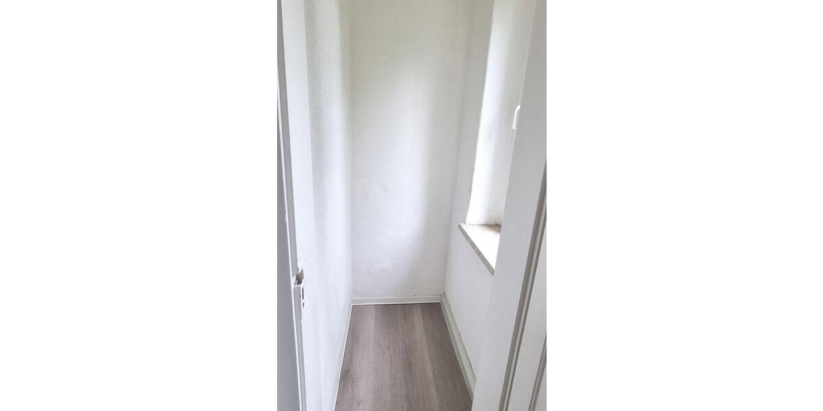 Etagenwohnung Geringswalde - 3 Zimmer, 74 m&sup2;, 460&euro; | Angebot:25567418