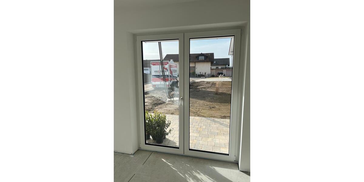 Helle 2-Zimmer-EG-Wohnung im Neubau mit Terrasse & Garten 2 zimmer