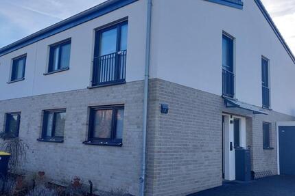 Haus Kevelaer - 5 Zimmer, 145 m&sup2;, 1.750&euro; | Angebot:25094747