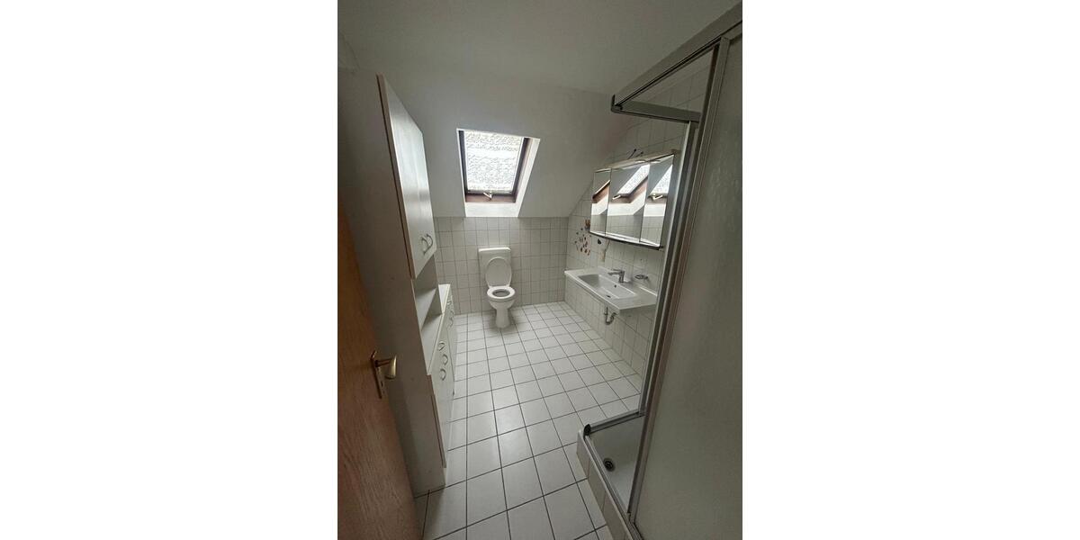 Etagenwohnung Kleinheubach - 2 Zimmer, 65 m&sup2;, 850&euro; | Angebot:26340128