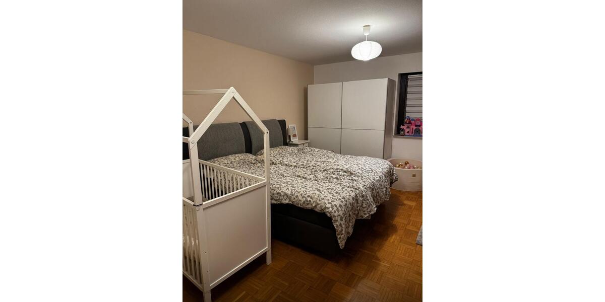 Erdgeschoßwohnung Keltern - 2 Zimmer, 83 m&sup2;, 800&euro; | Angebot:24815024