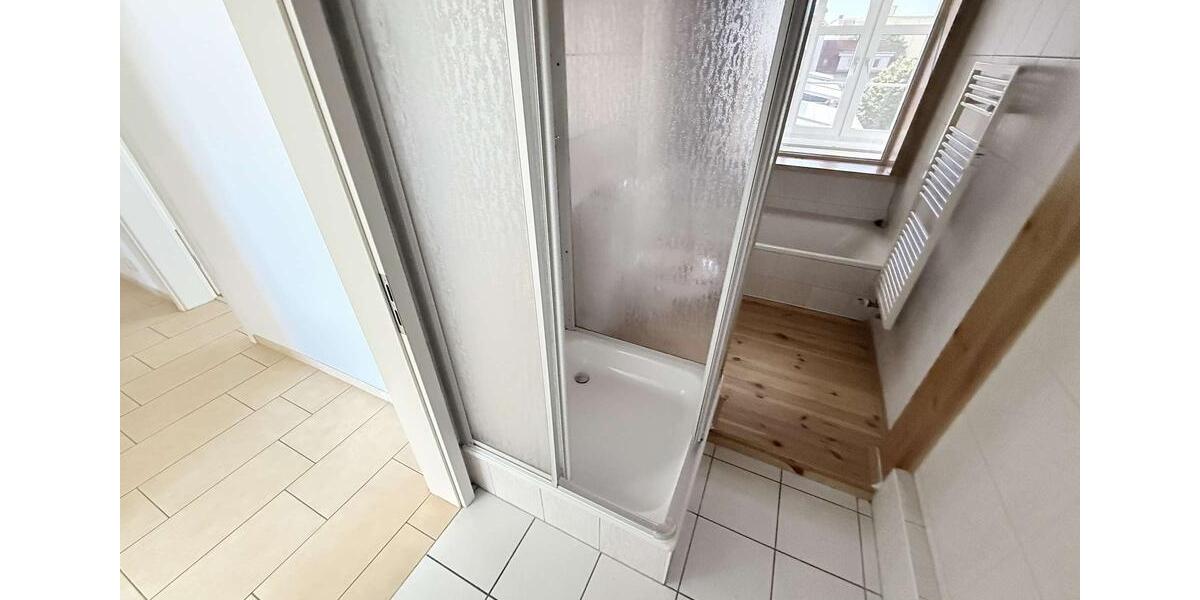 Etagenwohnung Leuna - 3 Zimmer, 92 m&sup2;, 552&euro; | Angebot:22455700