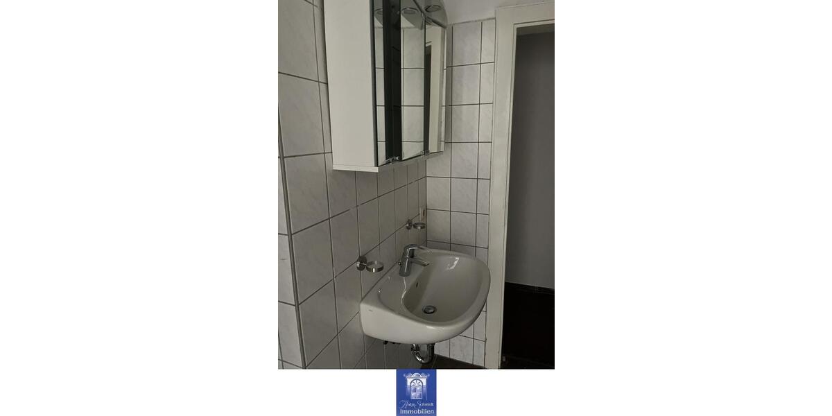 Dachgeschoßwohnung Bautzen - 2 Zimmer, 68 m&sup2;, 408&euro; | Angebot:24984476