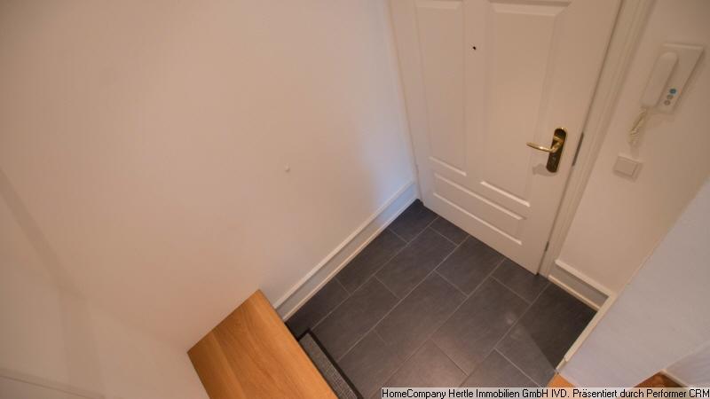 Modern und stilvoll möbliert mit Gartennutzung für 3-24 Monate in Freiburg Herdern 2 zimmer