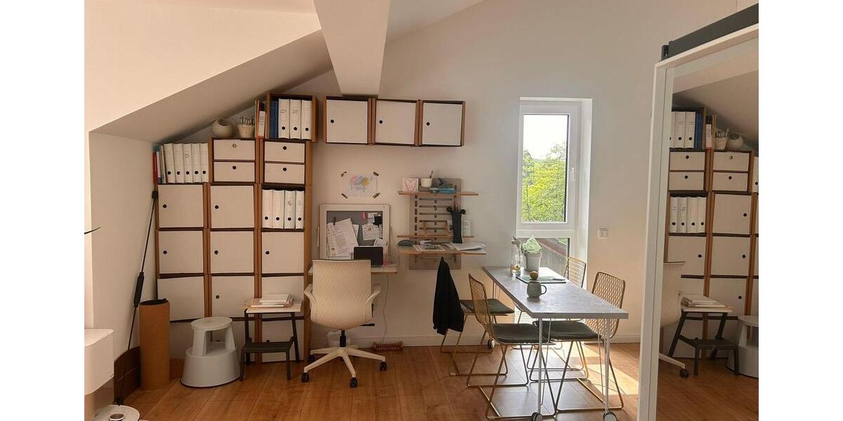 Dachgeschoßwohnung Waldbröl - 2 Zimmer, 70 m&sup2;, 780&euro; | Angebot:26648403