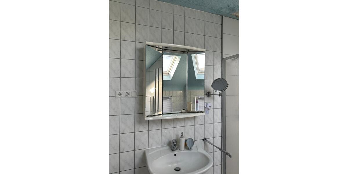 Etagenwohnung Varel - 4 Zimmer, 70 m&sup2;, 550&euro; | Angebot:26131051