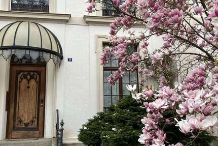 Zimmer Saarbrücken Eschberg - 2 Zimmer, 1.699&euro; | Angebot:27200709