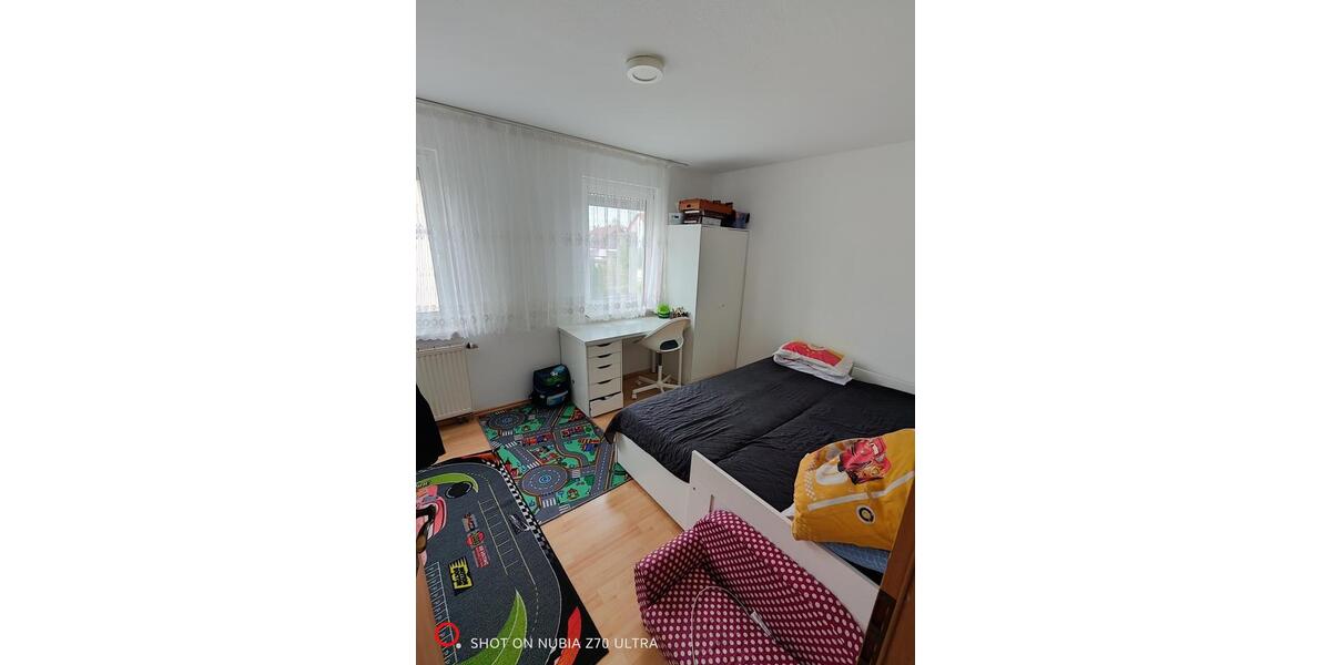 Etagenwohnung Eislingen (Fils) - 3 Zimmer, 75 m&sup2;, 850&euro; | Angebot:26339975