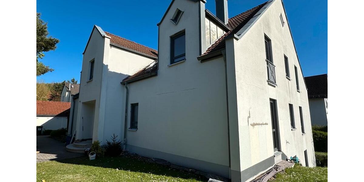 Erdgeschoßwohnung Coburg - 3 Zimmer, 83 m&sup2;, 701&euro; | Angebot:26613639