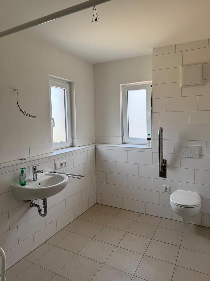 2-Zimmer-Wohnung mit überdachtem Kfz-Stellplatz zimmer