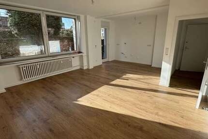 Wohnung Düsseldorf Stadtbezirk 2 - 3 Zimmer, 65 m&sup2;, 1.100&euro; | Angebot:25107163