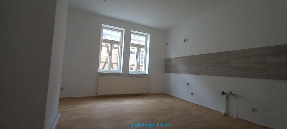 Etagenwohnung Arnstadt - 1 Zimmer, 96 m&sup2;, 634&euro; | Angebot:25633294