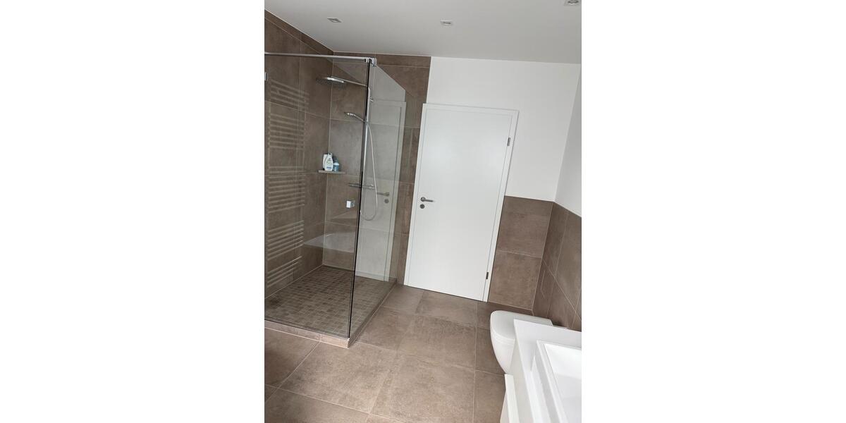 Dachgeschoßwohnung Wincheringen - 3 Zimmer, 120 m&sup2;, 1.400&euro; | Angebot:24756102