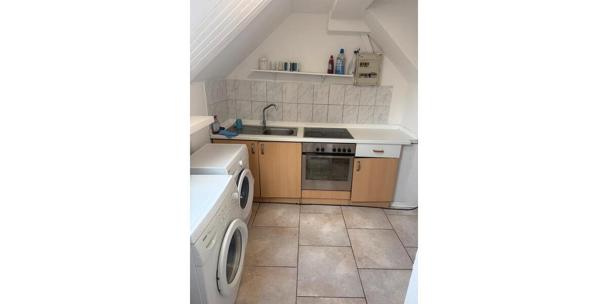 Dachgeschoßwohnung Göttingen Oststadt - 2 Zimmer, 18 m&sup2;, 700&euro; | Angebot:26624870