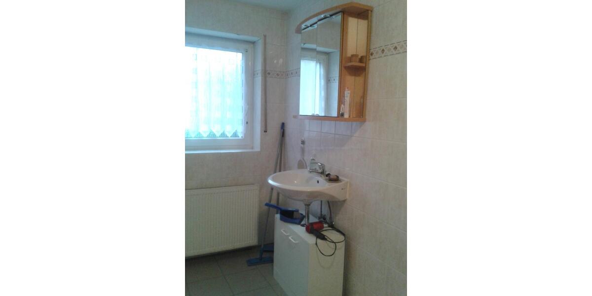 Etagenwohnung Hürth - 1 Zimmer, 35 m&sup2;, 400&euro; | Angebot:25883687