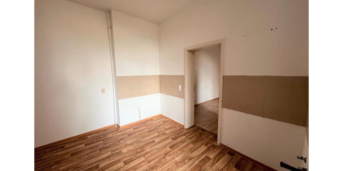 Erdgeschoßwohnung Demmin - 2 Zimmer, 66 m&sup2;, 322&euro; | Angebot:26163832