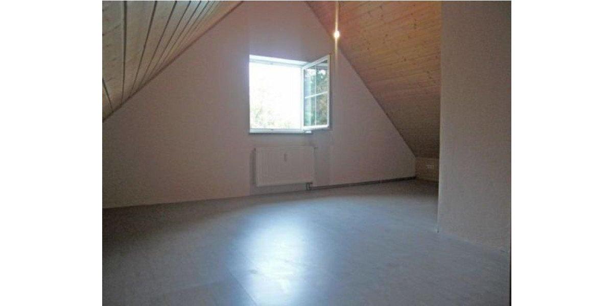 Etagenwohnung Kranzberg - 3 Zimmer, 80 m&sup2;, 900&euro; | Angebot:26122402