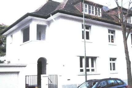 Haus Frankfurt am Main Unterliederbach - 5.5 Zimmer, 136 m&sup2;, 2.380&euro; | Angebot:26543108