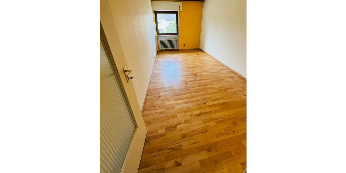 Reihenmittelhaus zu vermieten in Bad Vilbel Heilsberg 4 zimmer