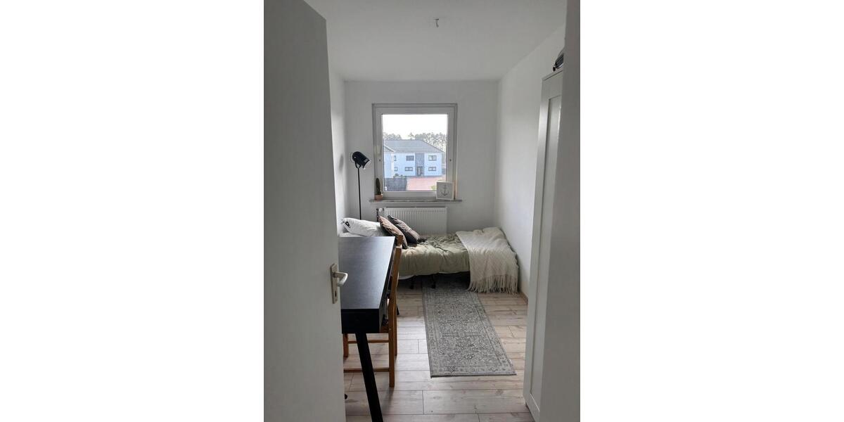 Etagenwohnung Ahnsbeck - 3 Zimmer, 70 m&sup2;, 590&euro; | Angebot:25992630