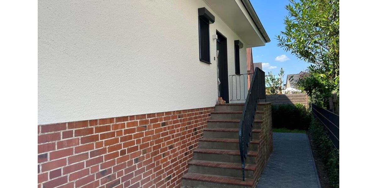 Einfamilienhaus Eutin - 4 Zimmer, 104 m&sup2;, 1.400&euro; | Angebot:24396546