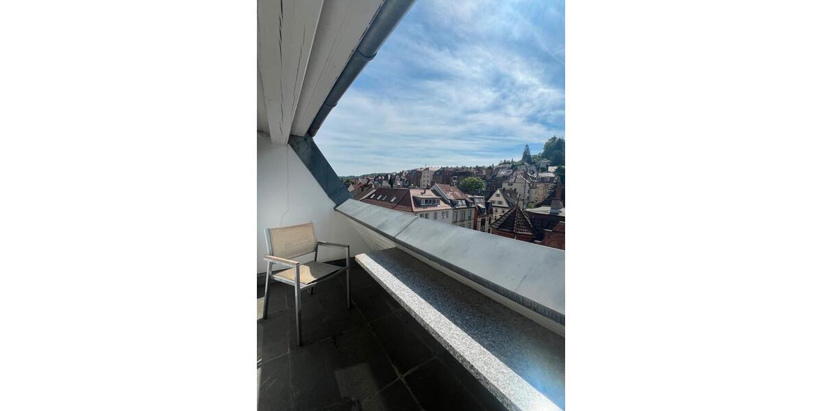 Dachgeschoßwohnung Stuttgart Stuttgart-Süd - 13 Zimmer, 89 m&sup2;, 575&euro; | Angebot:26652370