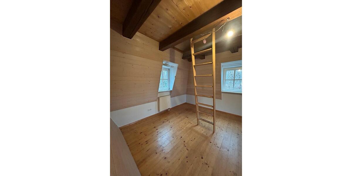 Dachgeschoßwohnung Biberach an der Riß - 1 Zimmer, 20 m&sup2;, 550&euro; | Angebot:24730149