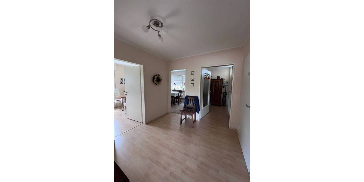 Etagenwohnung Beverungen - 3 Zimmer, 82 m&sup2;, 328&euro; | Angebot:26815916