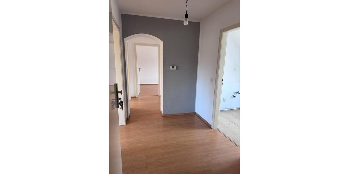 schöne helle 3,5 Raum Wohnung 3 zimmer