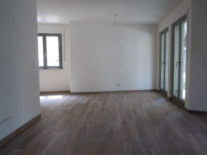 Etagenwohnung Ingolstadt Altstadt Nordost - 2 Zimmer, 76 m&sup2;, 1.195&euro; | Angebot:26205559