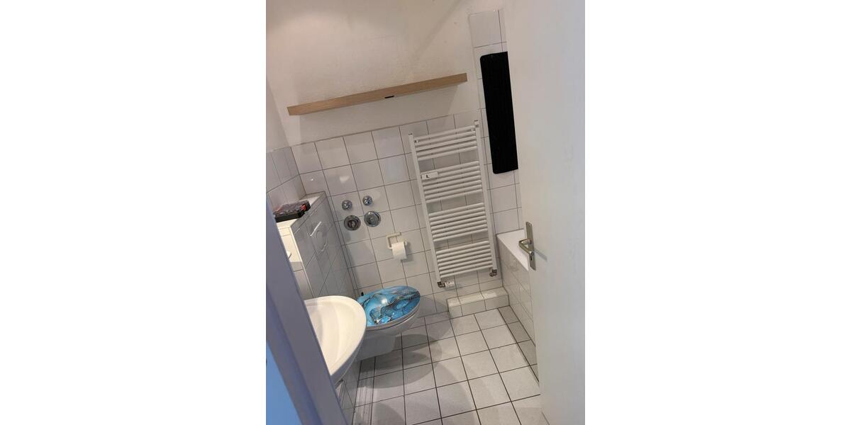 Etagenwohnung Kiel Schreventeich - 3 Zimmer, 85 m&sup2;, 990&euro; | Angebot:26331411
