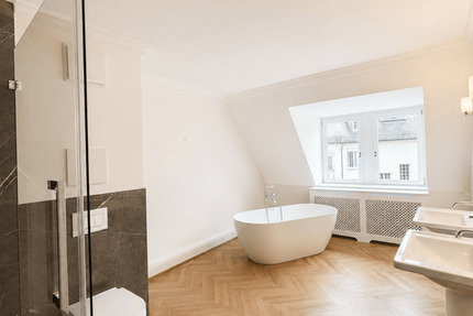 Wohnung Baden-Baden Innenstadt - 5 Zimmer, 242 m&sup2;, 4.100&euro; | Angebot:26730776