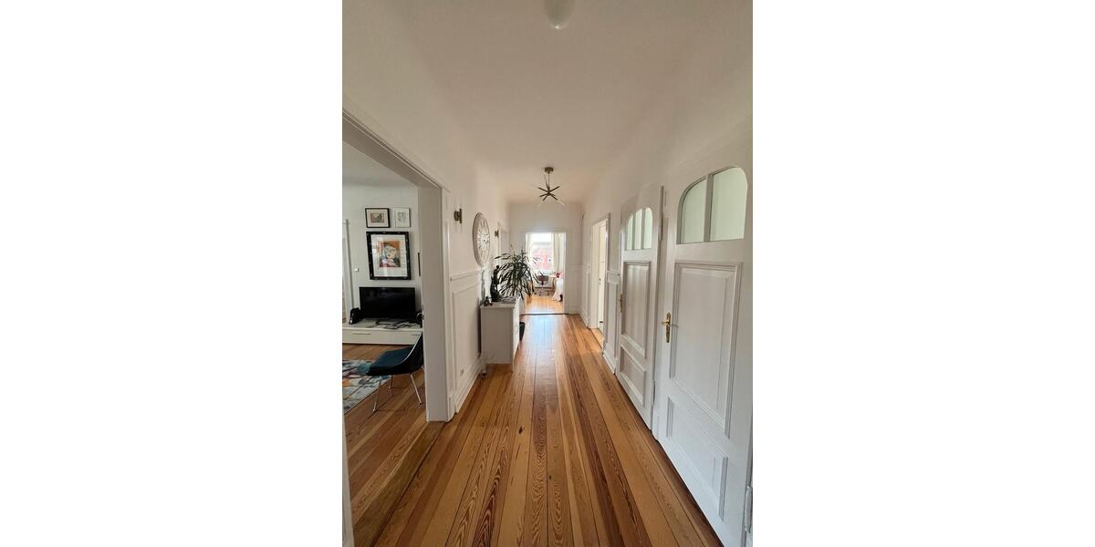 Dachgeschoßwohnung Göttingen Oststadt - 4 Zimmer, 98 m&sup2;, 1.500&euro; | Angebot:26272823