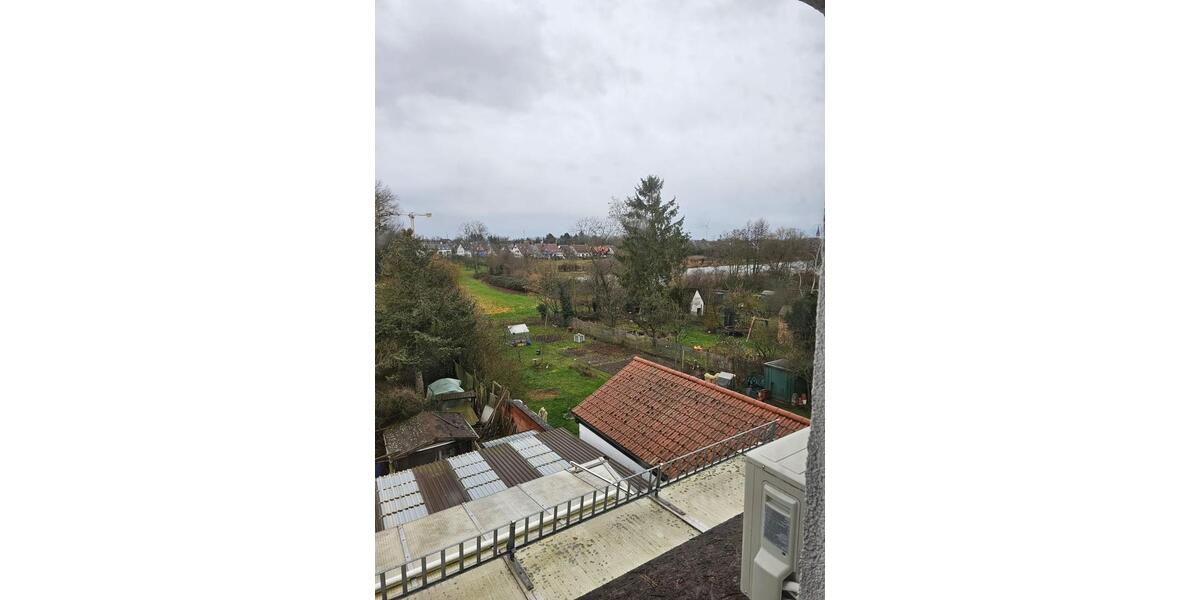 Dachgeschoßwohnung Karlsruhe Knielingen - 3 Zimmer, 65 m&sup2;, 800&euro; | Angebot:26023513