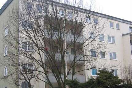 Wohnung Hattersheim - 3 Zimmer, 64 m&sup2;, 600&euro; | Angebot:26153946