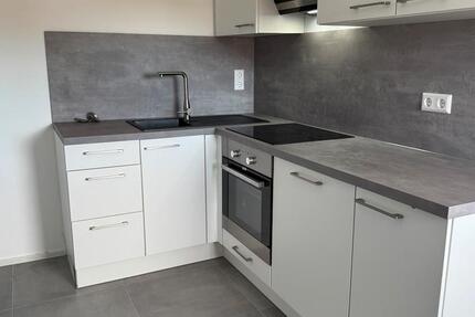 Moderne Dachgeschoss Wohnung in Weinsberg 3 zimmer