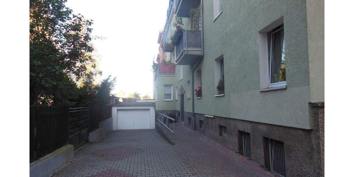 Zimmer Halle (Saale) Damaschkestraße - 2 Zimmer, 49 m&sup2;, 400&euro; | Angebot:25996372