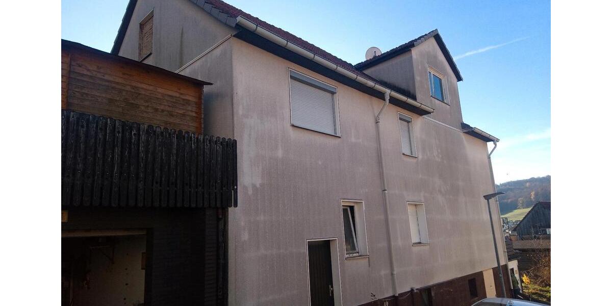 Haus mit Werkstatt und Garage in Kassel Landreis 7 zimmer