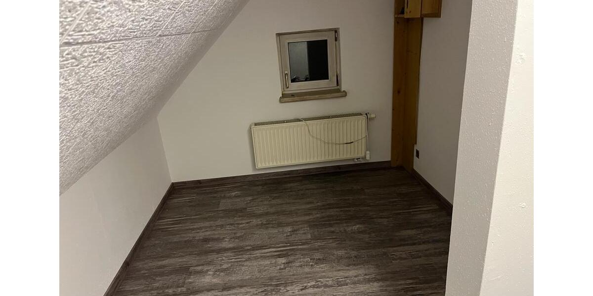 Einfamilienhaus Frankenblick - 2 Zimmer, 85 m&sup2;, 1.100&euro; | Angebot:25065344