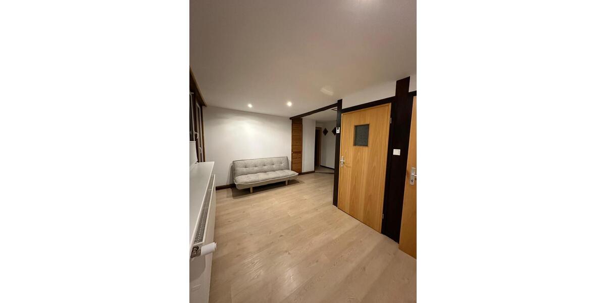 Dachgeschoßwohnung Wolfsburg - 3 Zimmer, 60 m&sup2;, 448&euro; | Angebot:26556542