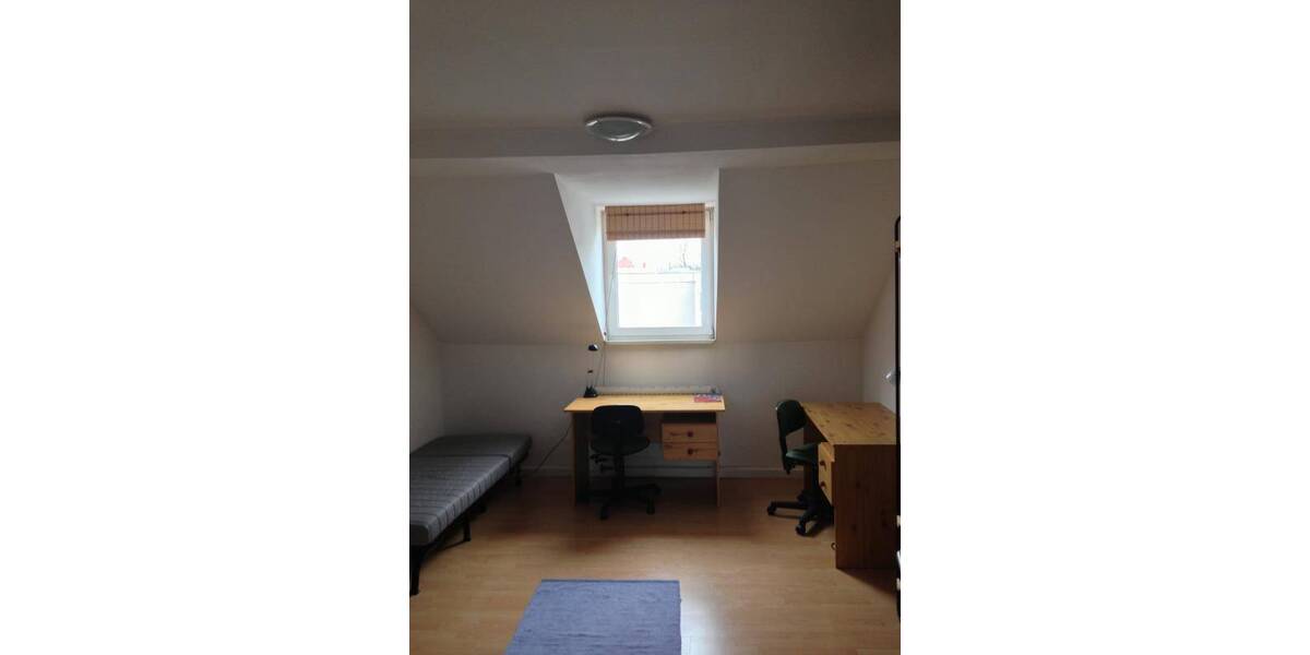 Etagenwohnung Mittweida - 3 Zimmer, 67 m&sup2;, 390&euro; | Angebot:26015682