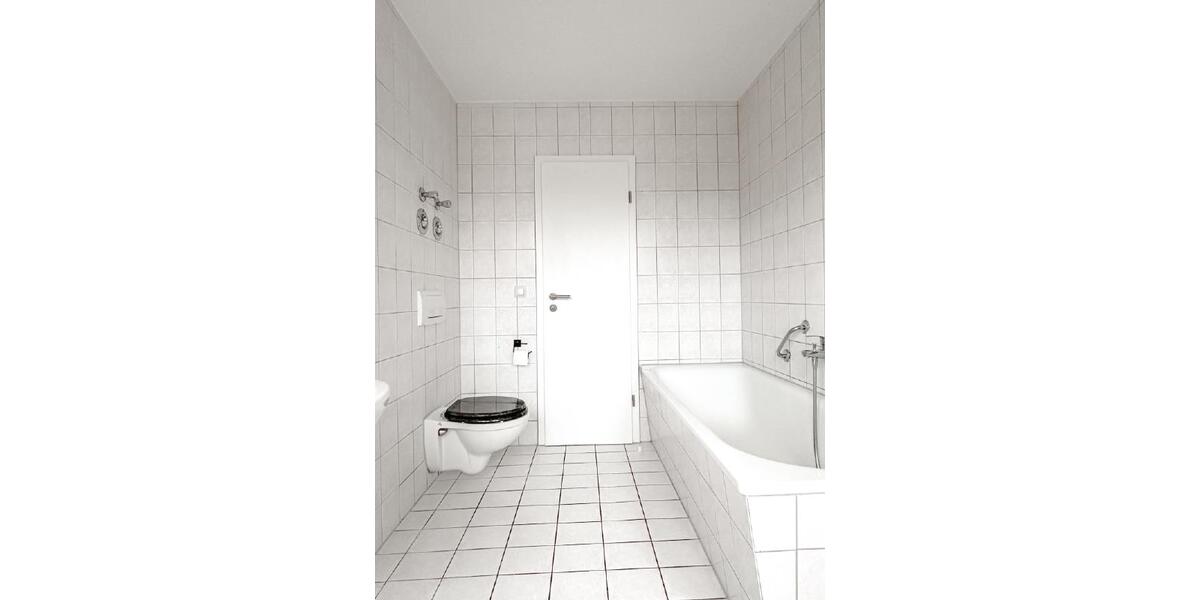 Erdgeschoßwohnung Glauchau - 2 Zimmer, 72 m&sup2;, 460&euro; | Angebot:23294027